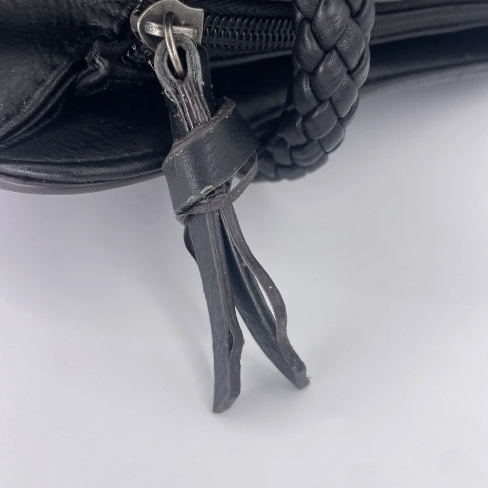 Bueno Black Croc Embossed Faux Leather Shoulder Bag Braid Handle Mixed Media